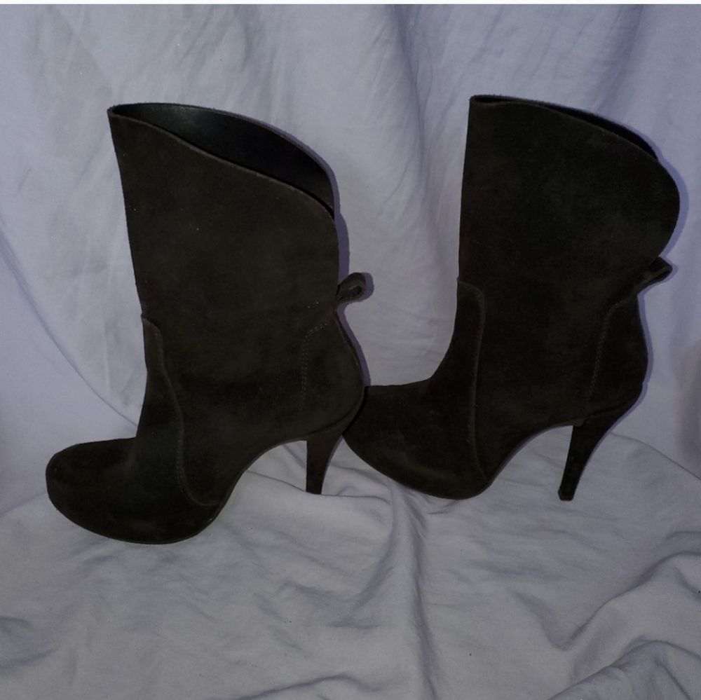 Pedro Garcia Chocolate Suede Foldover Platform Ankle Boots EU 38 / US 7